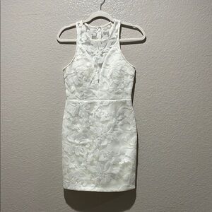 Minuet White Sequin Dress Size S Floral Pattern Sleeveless Prom Formal TC0684